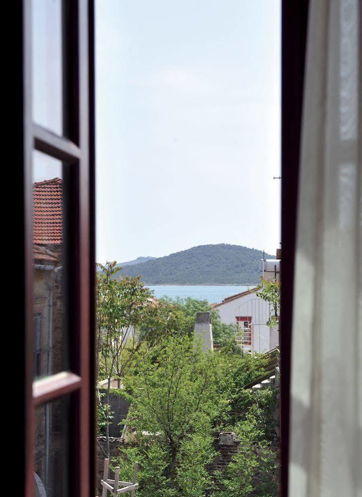 Yundantik Cunda Konaklari Ayvalı Exterior foto